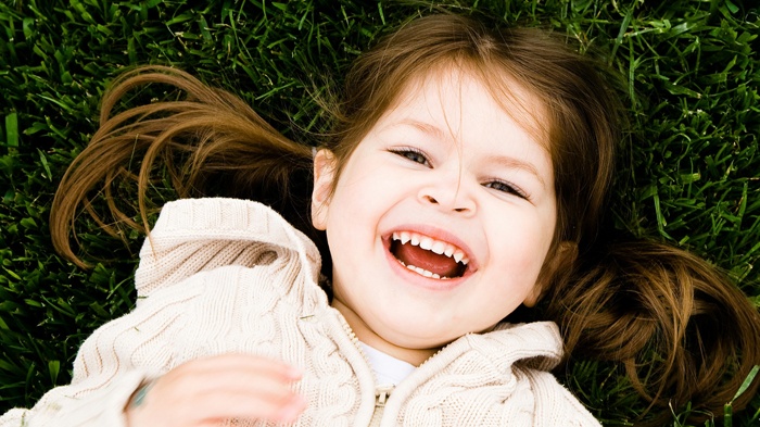 莱沃口腔‖孩子小小年纪一口黑牙？不只是龋齿那么简单！