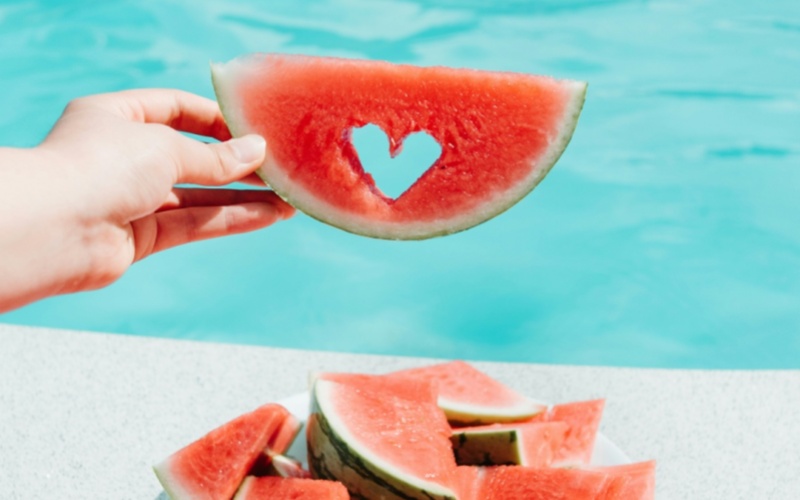 莱沃口腔‖小暑：高温持续，给牙齿也备个“夏日清凉护理包”