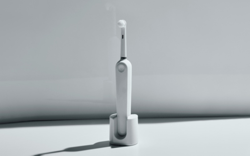 莱沃口腔‖电动牙刷越用力越干净？真相恰恰相反