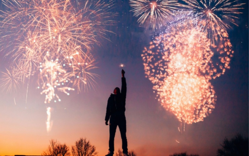 莱沃口腔‖元旦和“老己”立个约：2026，好好护牙不敷衍